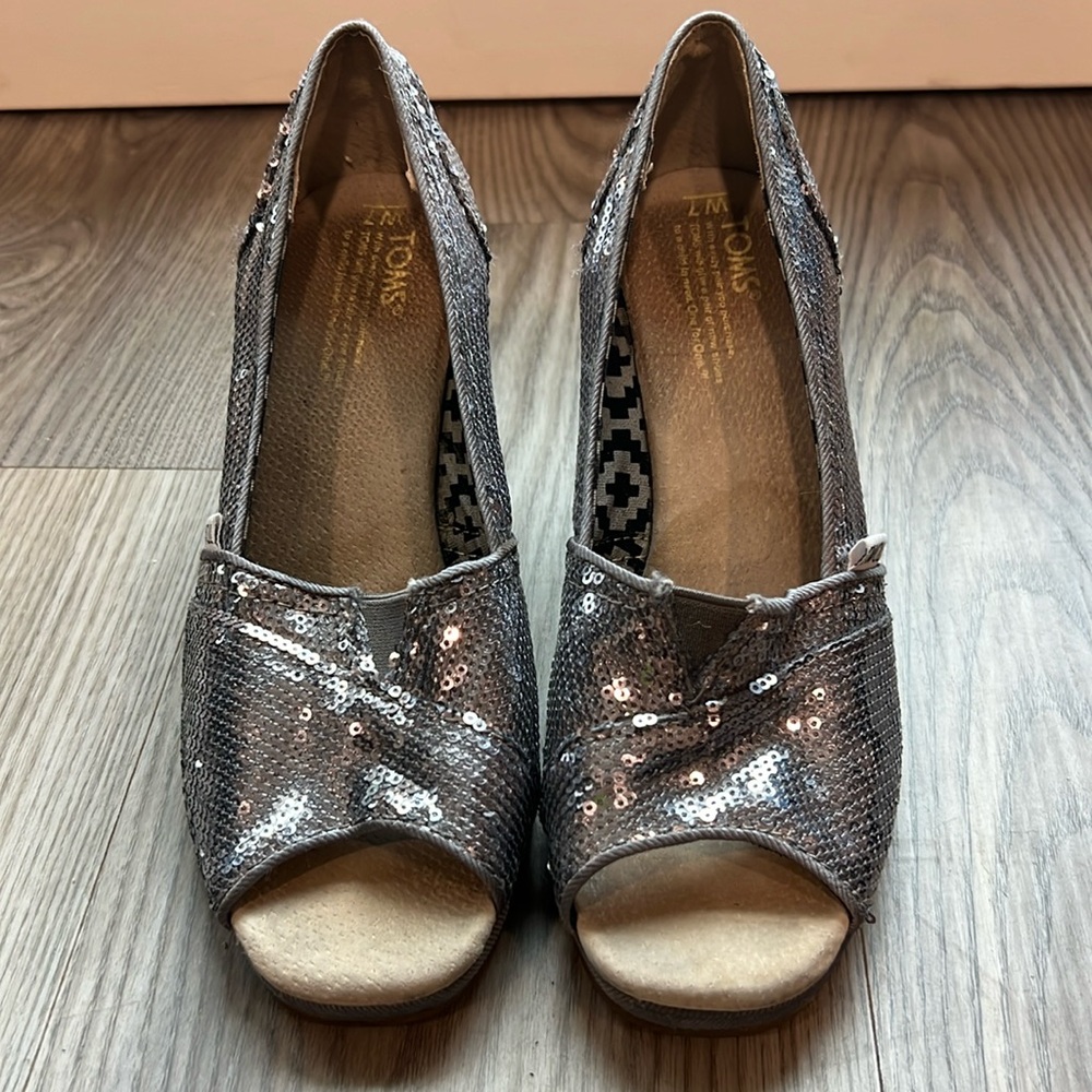 Tom’s silver sequin peep toe wedge, size 7 with 3.25” wedge.